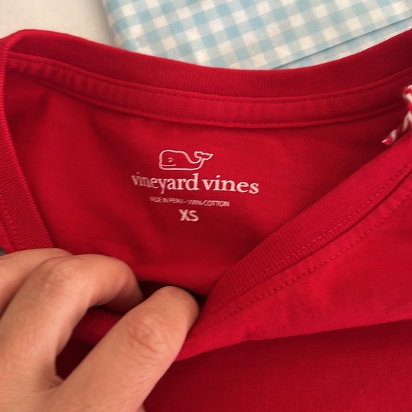 ⭐️🌴NWT Vineyard Vines Tee pocket Santa whale long sleeve shirt - Picture 5 of 8